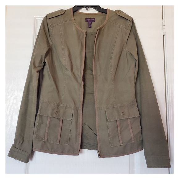 Military Green Slim Fit Jacket (Fits like a medium) - Picture 1 of 8